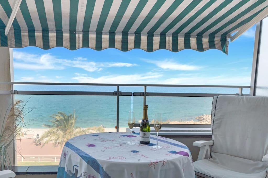 La Prom - A Two Bedroom Apartment With A Sea View 尼斯 外观 照片