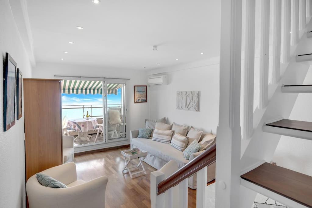 La Prom - A Two Bedroom Apartment With A Sea View 尼斯 外观 照片